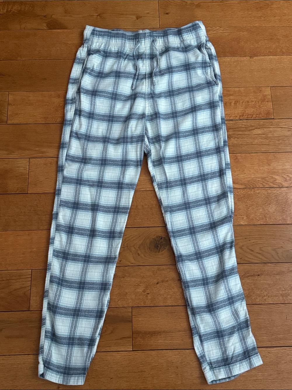 Hollister mens plaid sleep pajama pants size M.